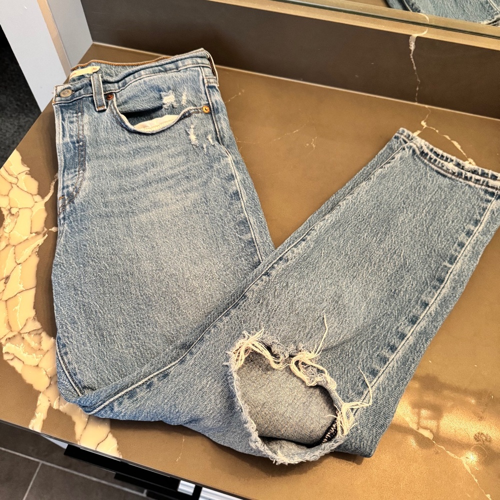 Levi’s Wedgie Icon fit